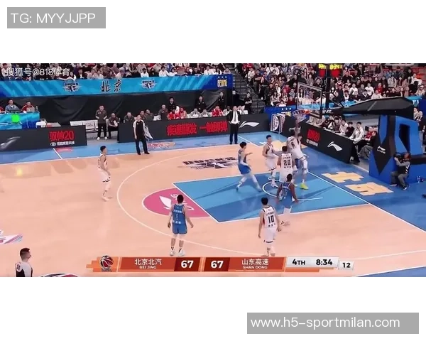 周琦与珀塞尔场上冲突升级双方互喷垃圾话险些爆发争斗 周琦与珀塞尔场上冲突升级双方互喷垃圾话险些爆发争斗